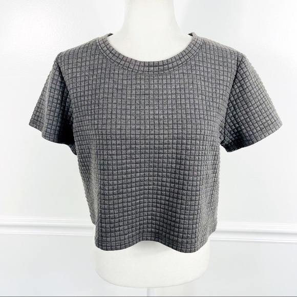 Xhilaration Gray Texturized Square Checkered Short Sleeve Crop Top - XXL - Picture 1 of 9